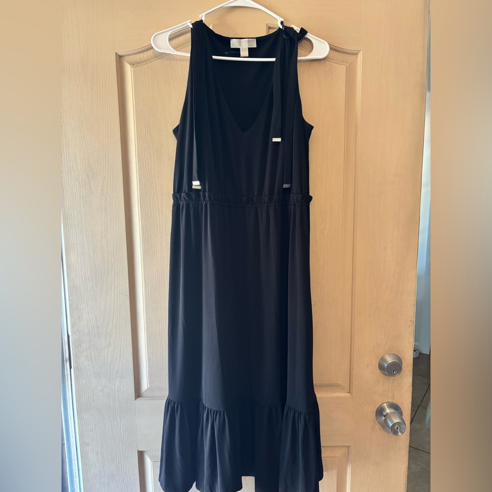 Michael Kors Classic Black V-Neck Dress